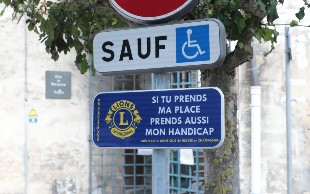 Les personnes à mobilité réduite
